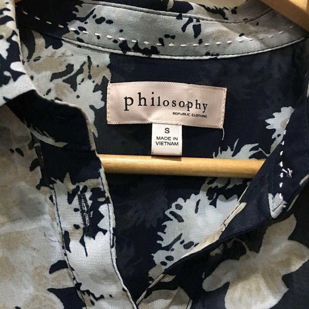 Philosophy floral navy tan white sheer blouse 3/4 sleeve small - Picture 4 of 7